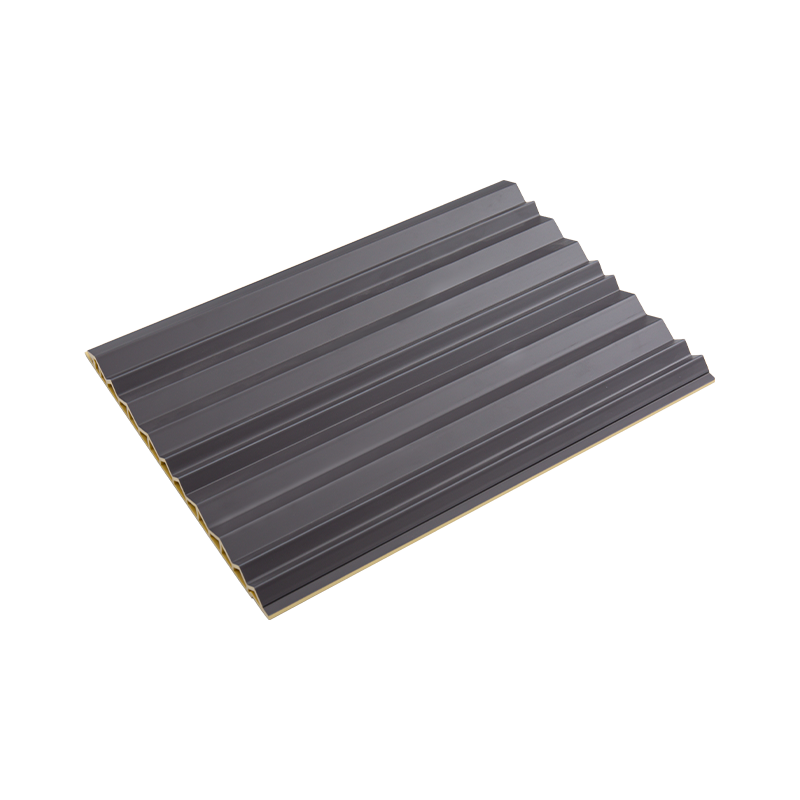 Mear-Suiteáil Painéal Cumhdach Wpc atá Frithsheasmhach in aghaidh Teasa-Dífhoirmithe Mear-Díchóimeáil