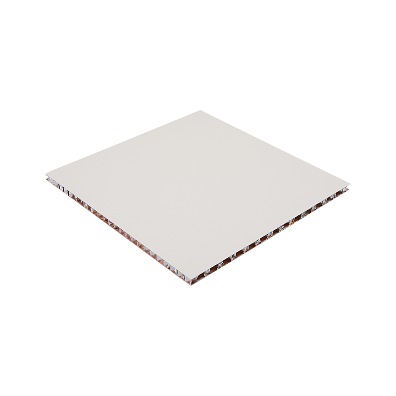 Tiús Inoiriúnaithe Le haghaidh Maisiú Uasteorainn